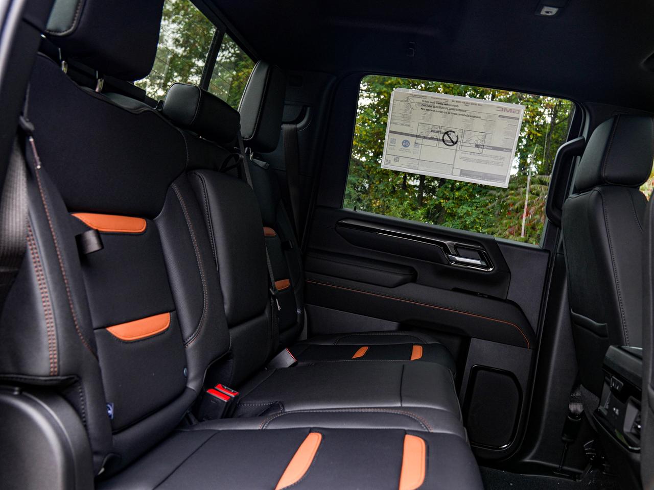 2026 GMC SIERRA 2500HD AT4 Photo