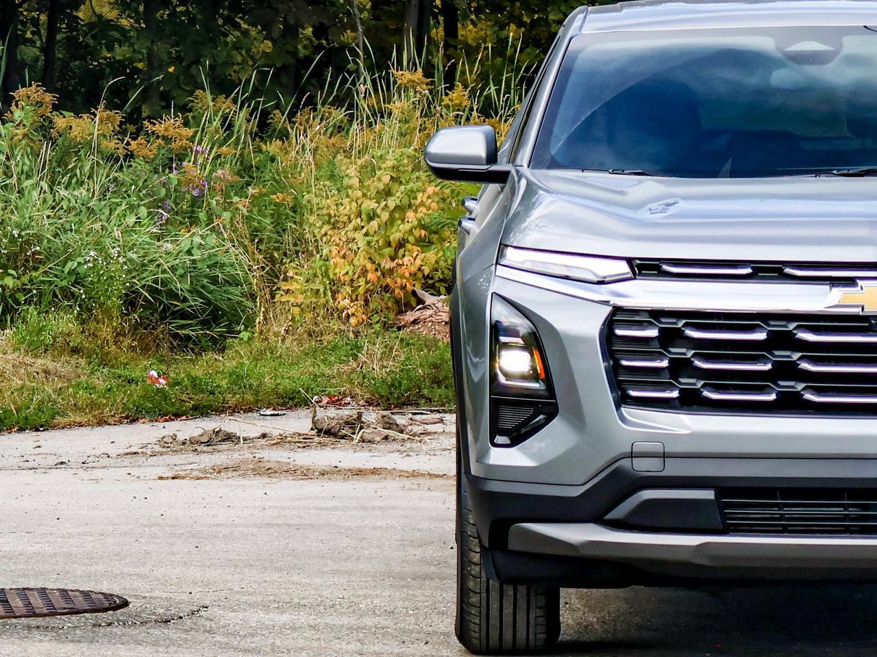 2027 Chevrolet Equinox AWD LT Photo