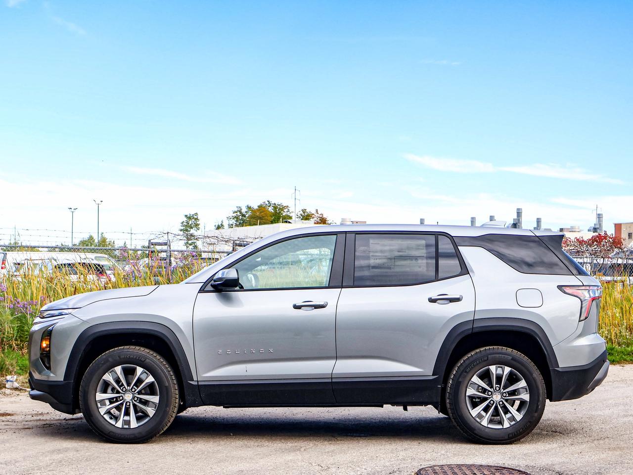 2027 Chevrolet Equinox AWD LT Photo
