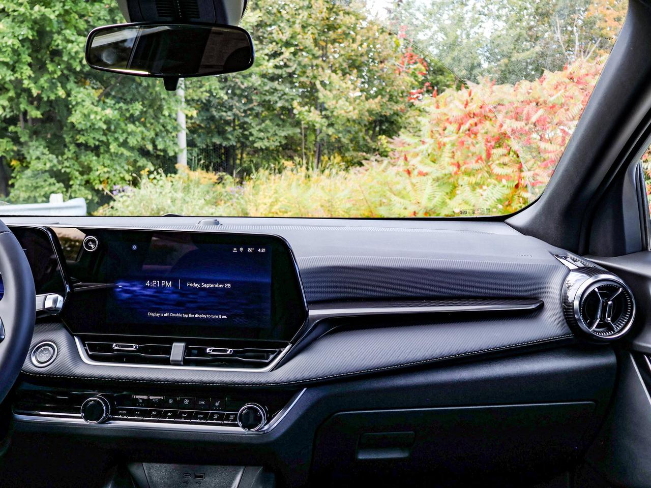 2027 Chevrolet Equinox AWD LT Photo