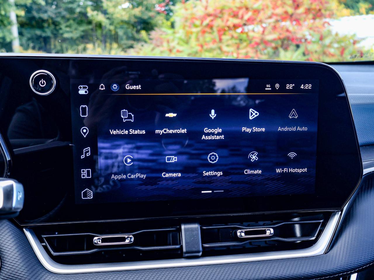 2027 Chevrolet Equinox AWD LT Photo