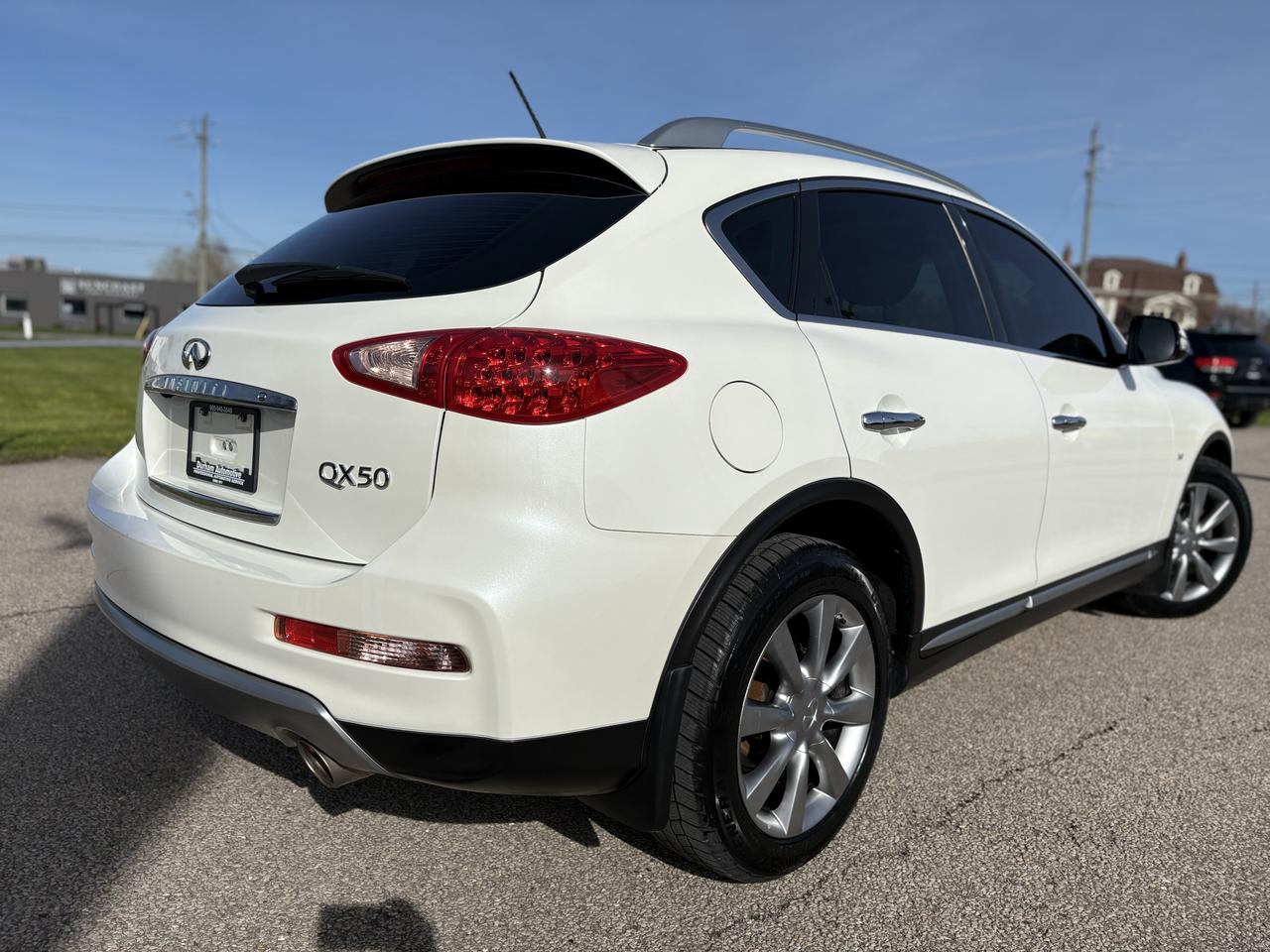 2017 Infiniti QX50  Photo4