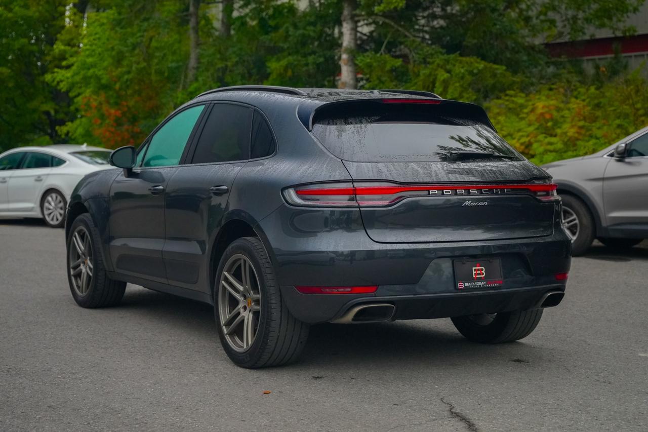 2021 Porsche Macan  Photo