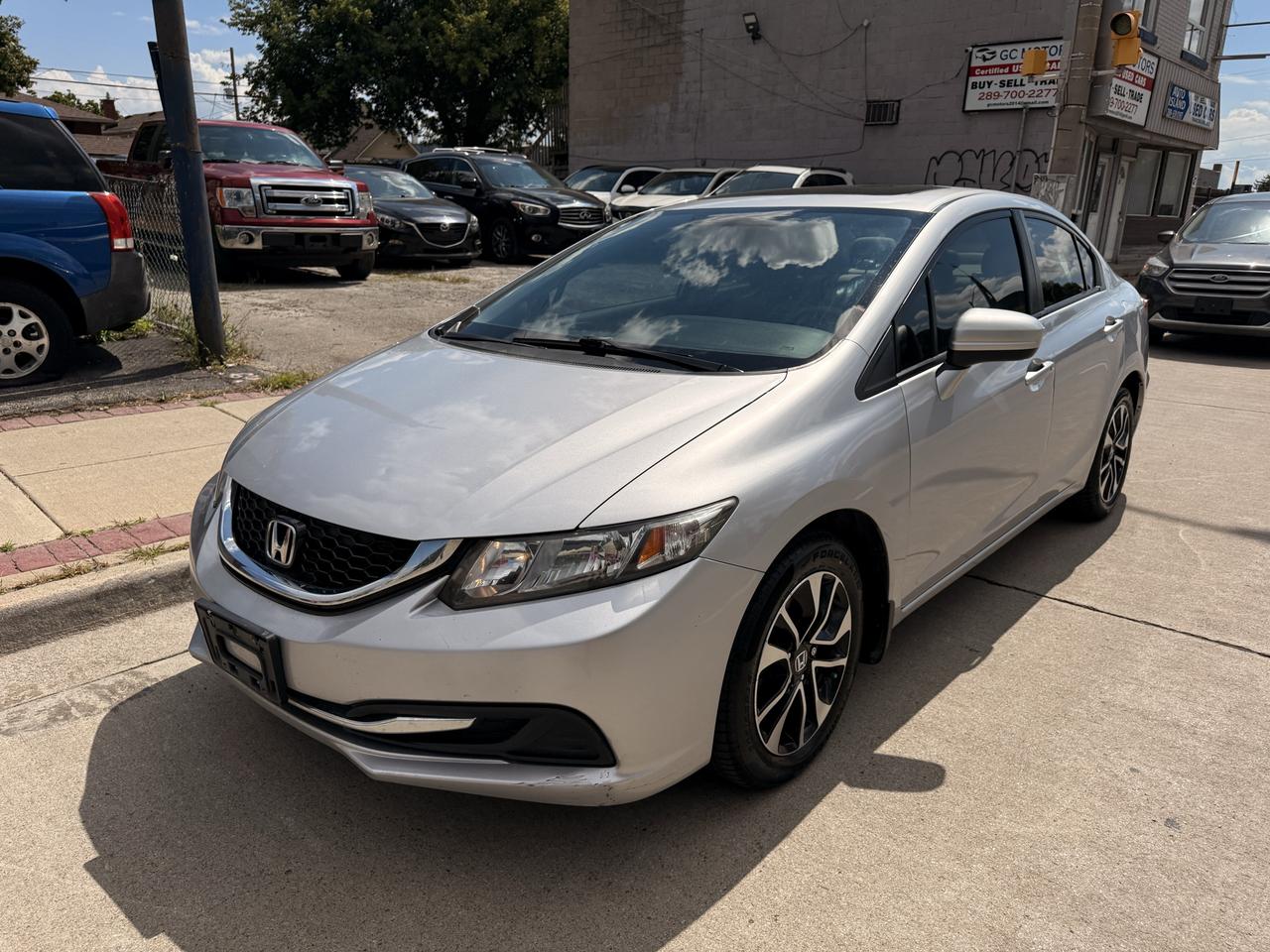 <p>2014 Honda Civic Ex, fwd 4 doors,one owner,carfax shows a minor damaged in 2025,safetied,certified included in the price call 2897002277 or 9053128999</p><p>visit gcmotors.ca for for carfax or paste/click here: https://vhr.carfax.ca/?id=9QcU93KheIzb%2BLEc4zqRdds9JRSKXQEo</p>