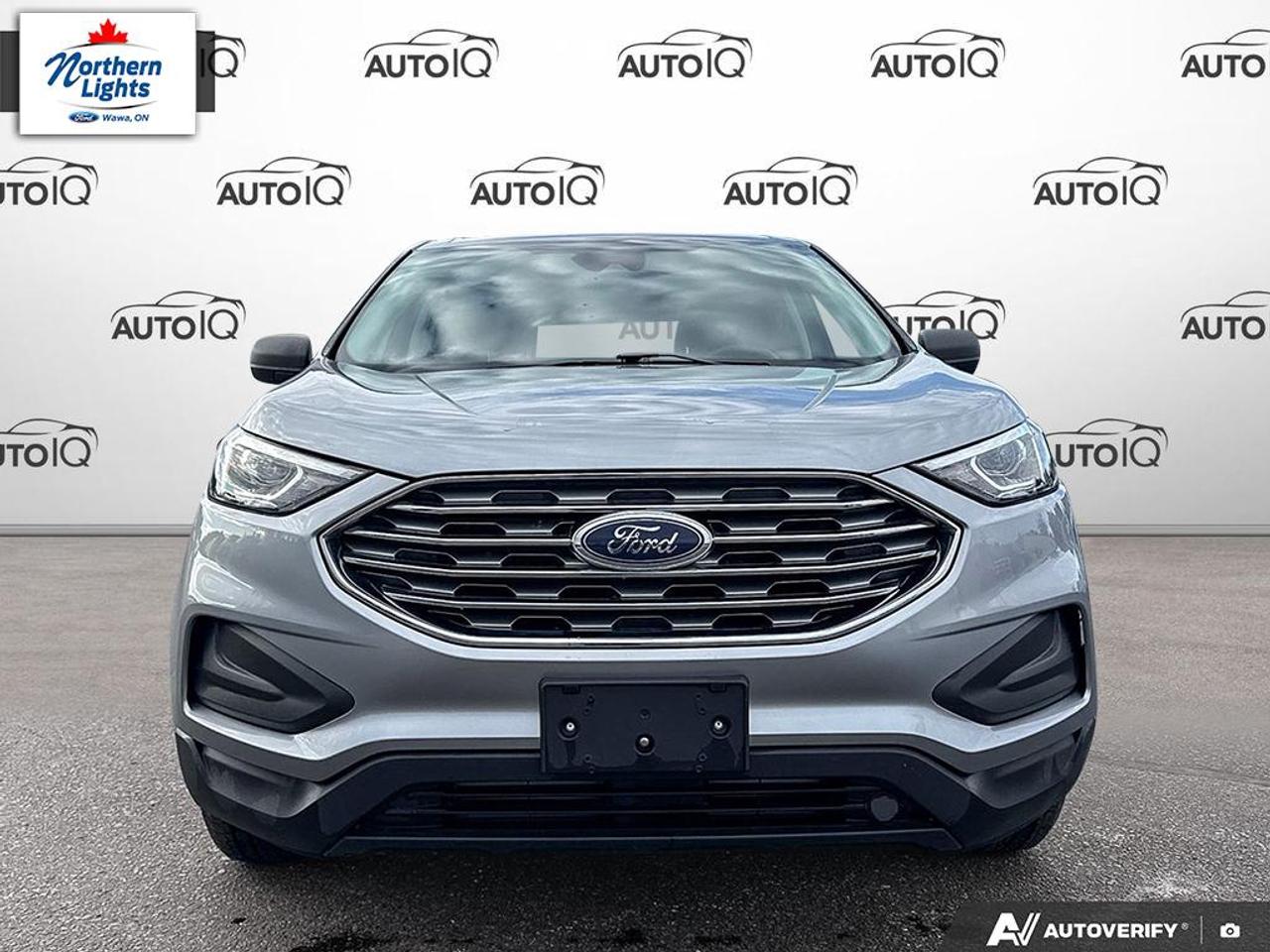 2022 Ford Edge SE Photo1