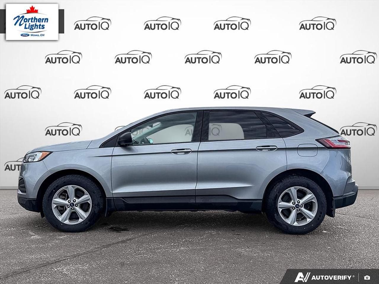 2022 Ford Edge SE Photo