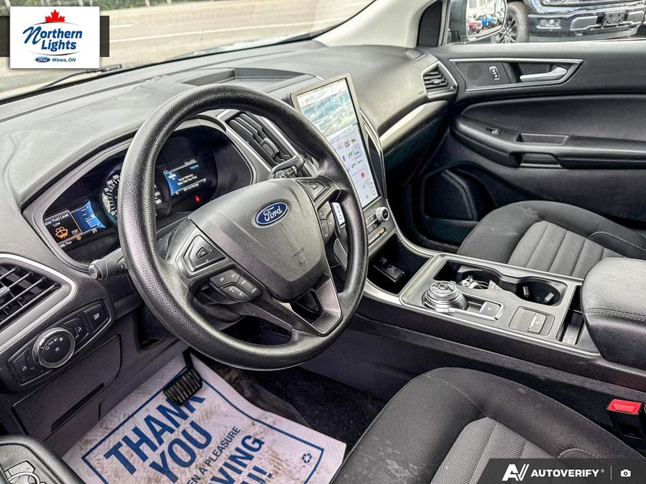 2022 Ford Edge SE Photo