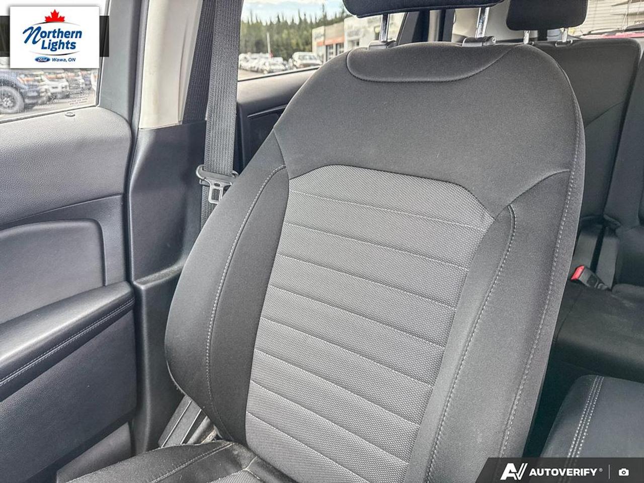 2022 Ford Edge SE Photo