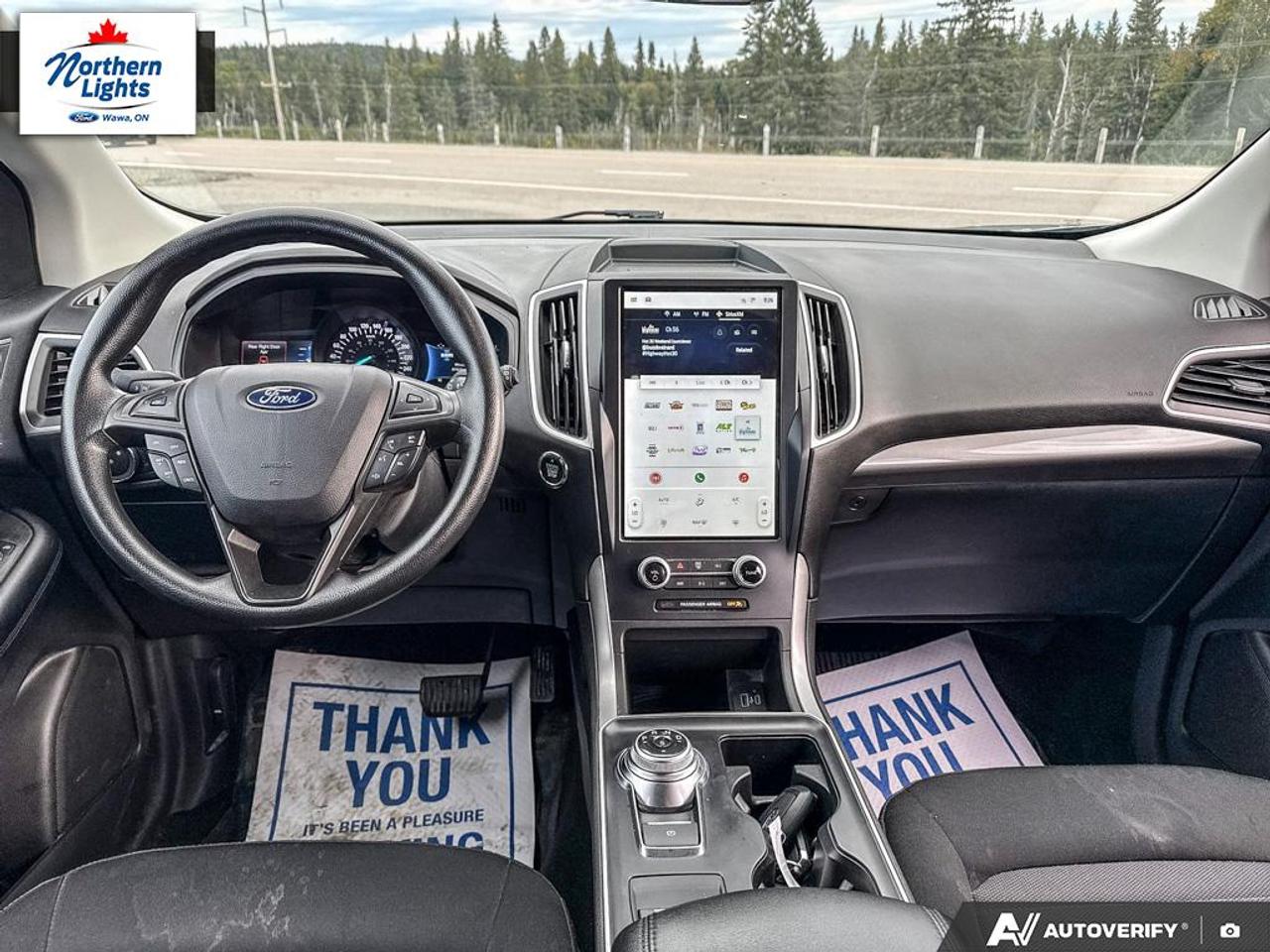 2022 Ford Edge SE Photo