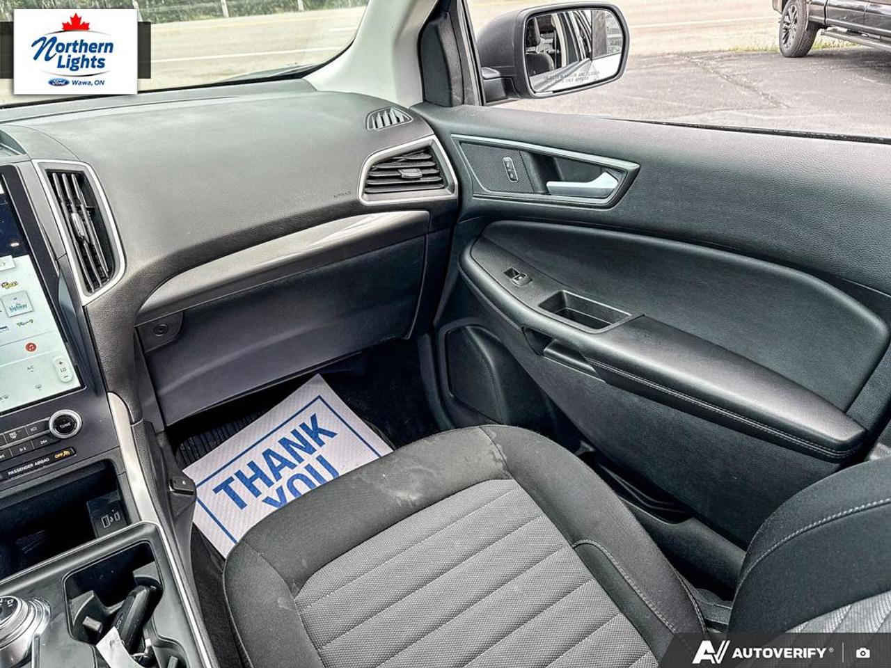 2022 Ford Edge SE Photo