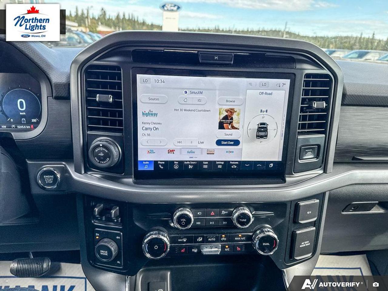 2025 Ford F-150 XLT Photo