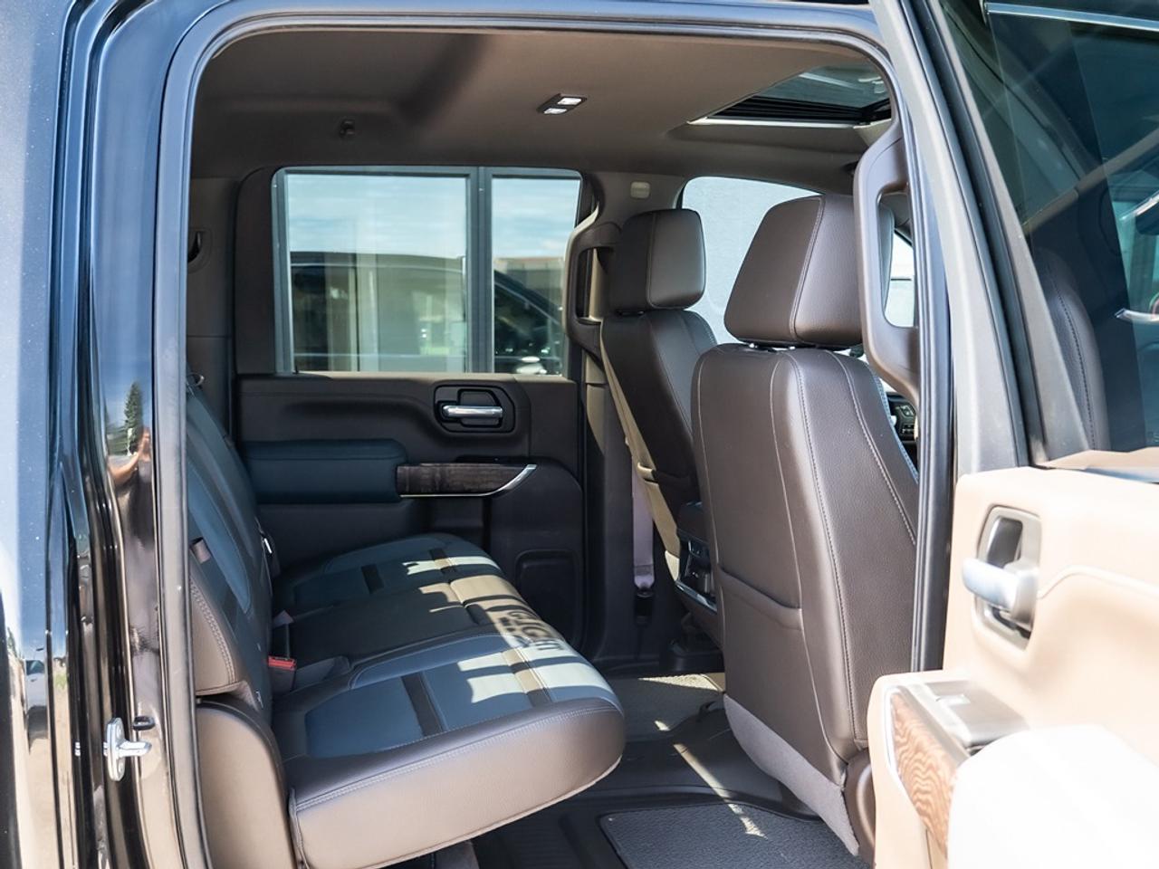 2021 GMC Sierra 3500 Denali Photo19