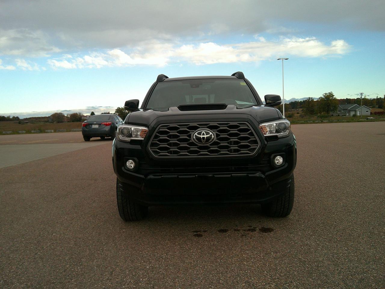 2023 Toyota Tacoma TRD Sport Photo