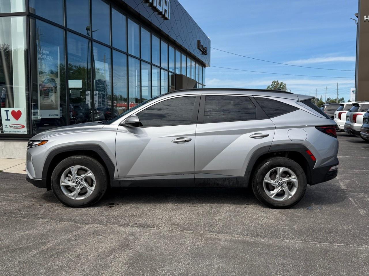 2024 Hyundai Tucson Preferred AWD Photo3