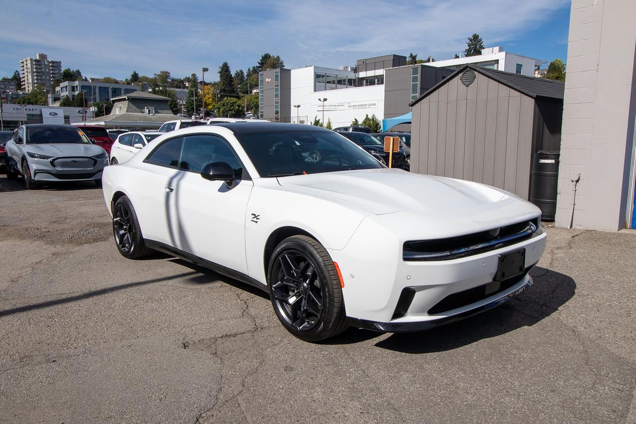 2024 Dodge Charger Daytona R/T AWD Photo3