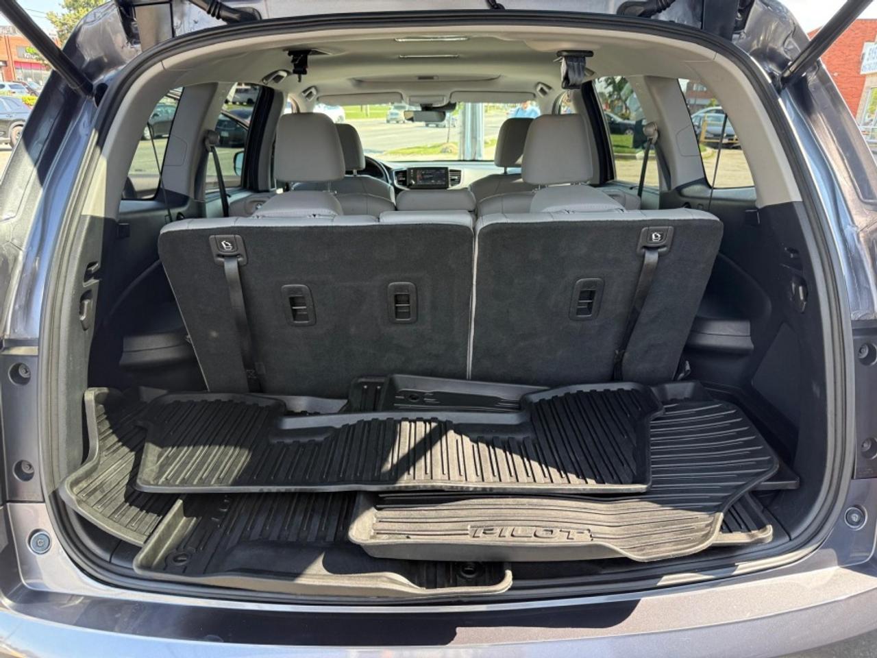 2020 Honda Pilot EX-L W/ NAVI /LEATHER /SUNROOF /HONDA SENSING Photo
