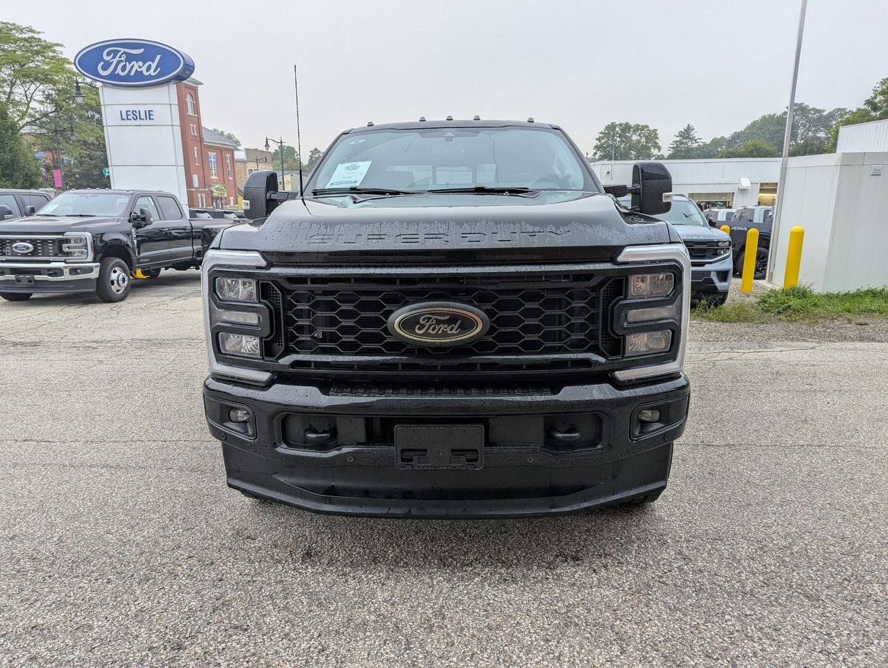 2026 Ford F-250 Lariat Crew Cab 4x4 Photo1