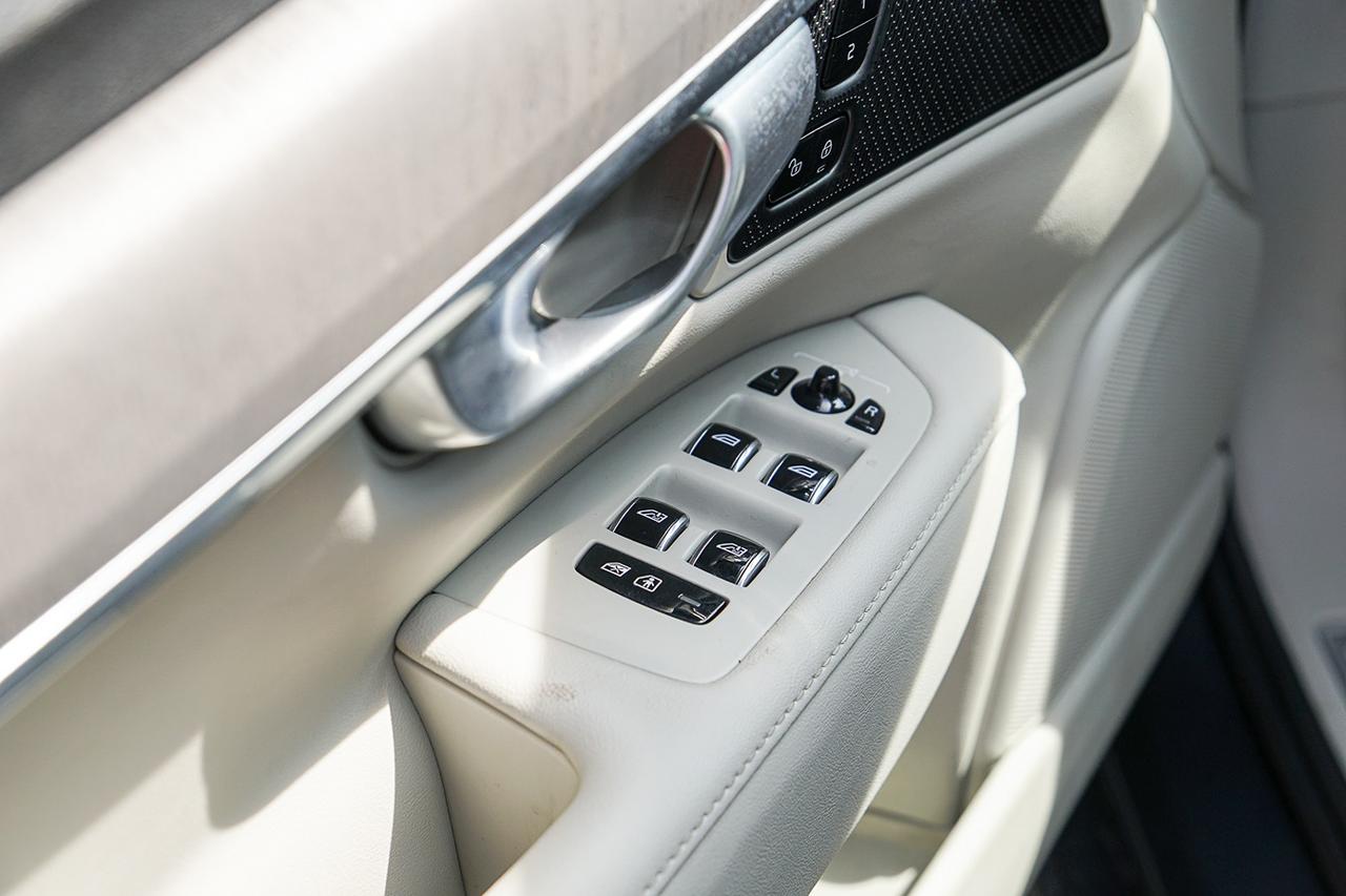 2023 Volvo S90 Plus Bright Theme AWD|NO ACCIDENT|BSM|NAVI Photo