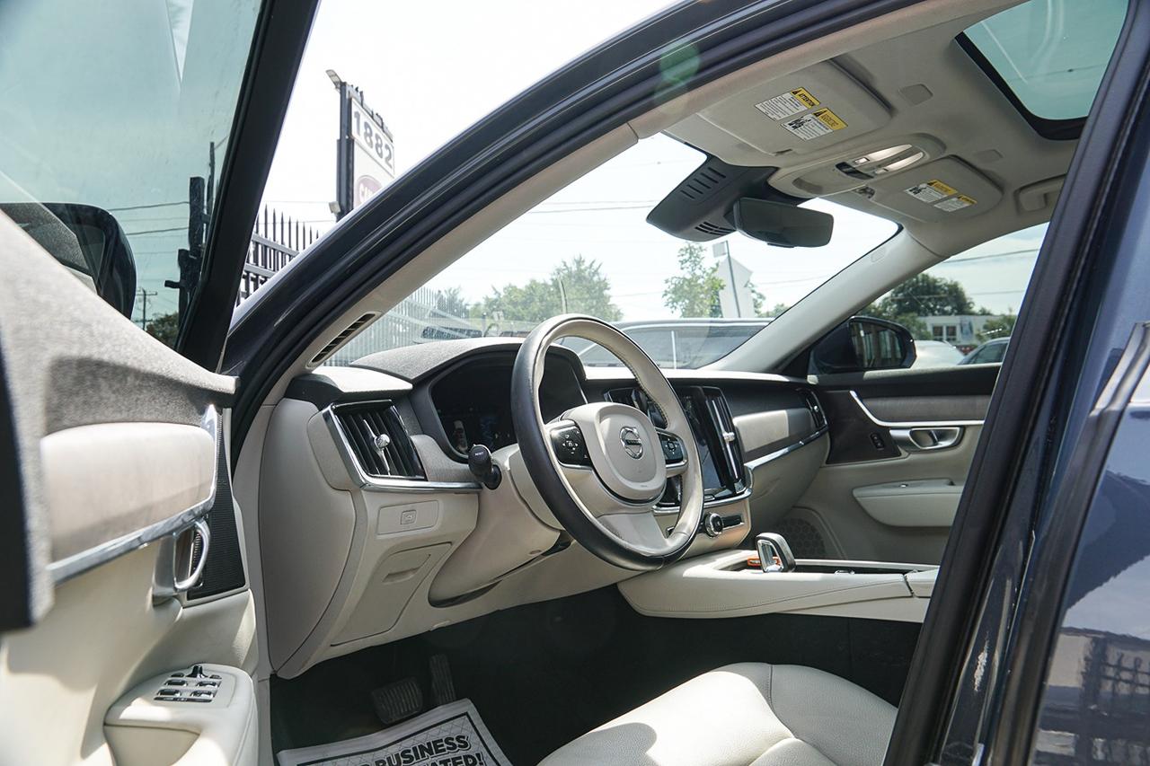 2023 Volvo S90 Plus Bright Theme AWD|NO ACCIDENT|BSM|NAVI Photo