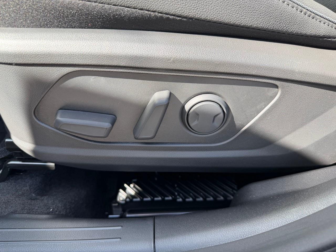 2026 Hyundai Tucson Hybrid Ultimate AWD Photo