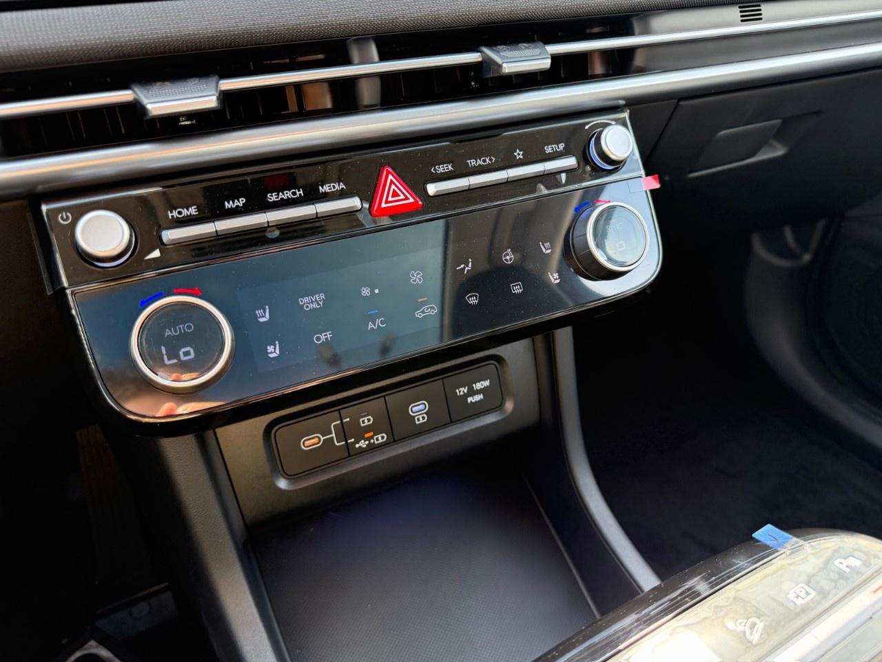 2026 Hyundai Tucson Hybrid Ultimate AWD Photo