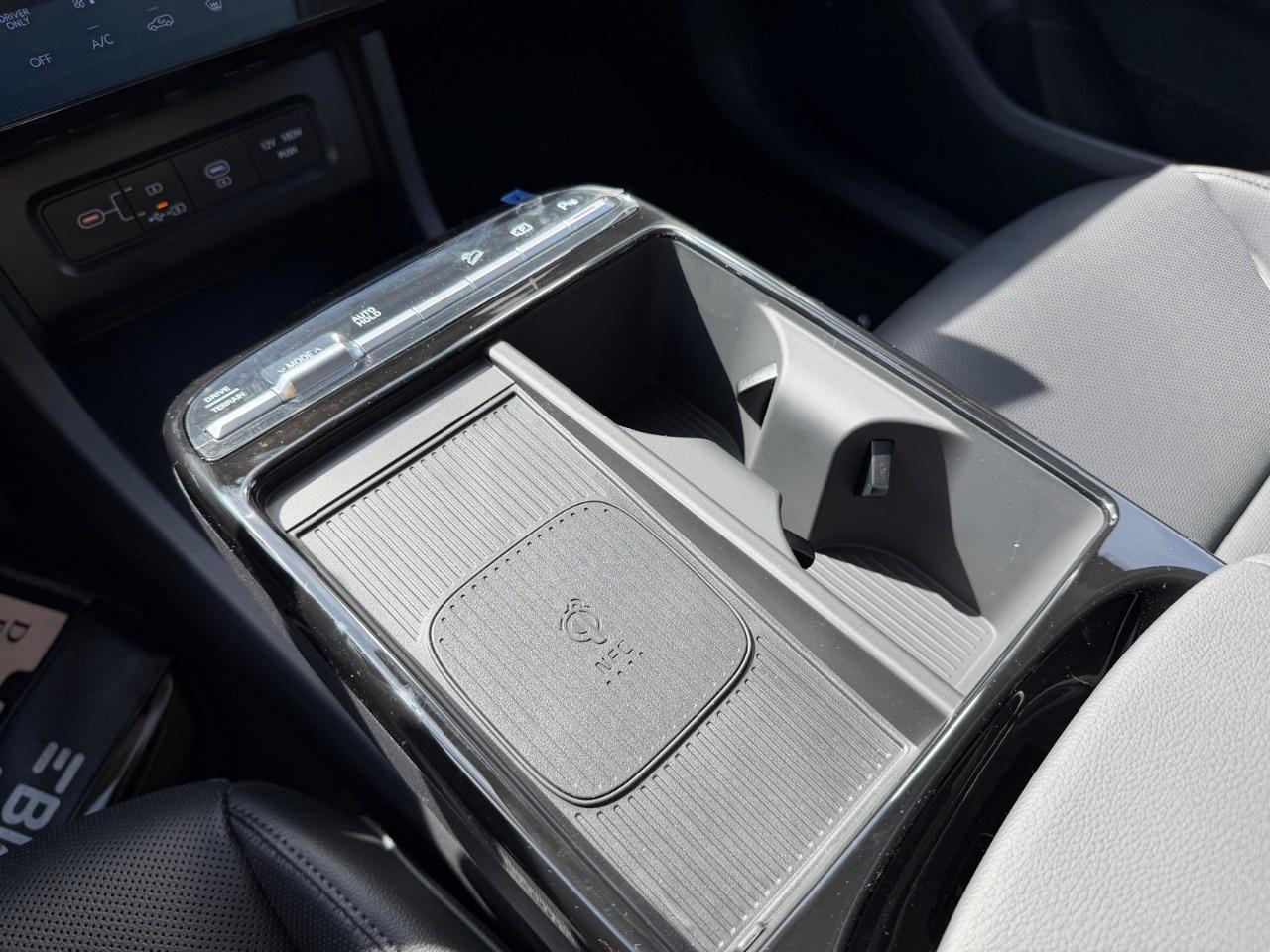 2026 Hyundai Tucson Hybrid Ultimate AWD Photo
