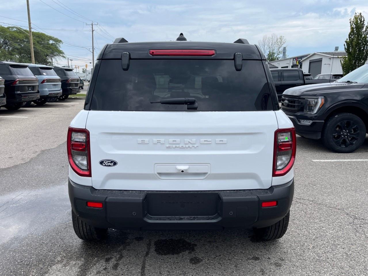 2026 Ford Bronco Sport Outer Banks 4x4 Photo