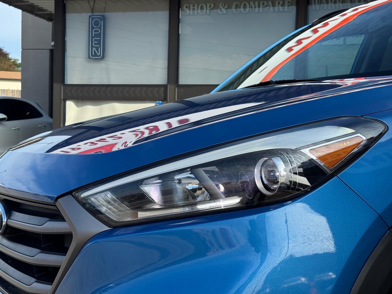 2016 Hyundai Tucson Limited AWD | Accident Free | BC Car | Low KMS!  | LOADED Photo