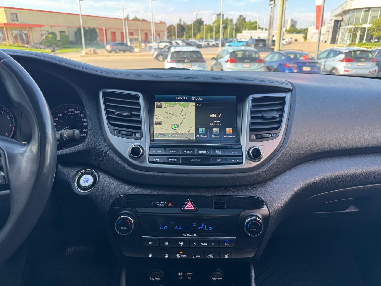 2016 Hyundai Tucson Limited AWD | Accident Free | BC Car | Low KMS!  | LOADED Photo