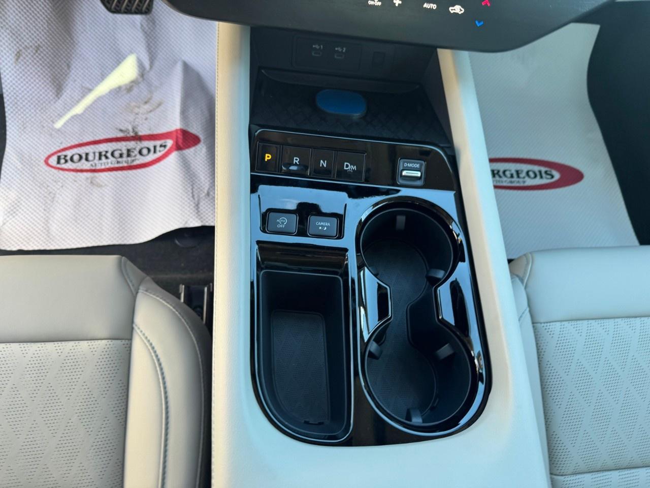 2027 Nissan Murano Platinum AWD Photo