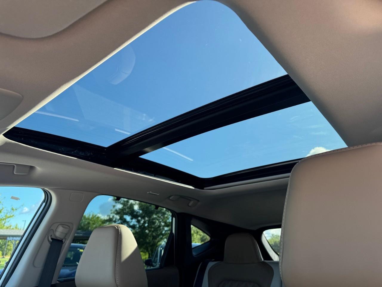 2027 Nissan Murano Platinum AWD Photo