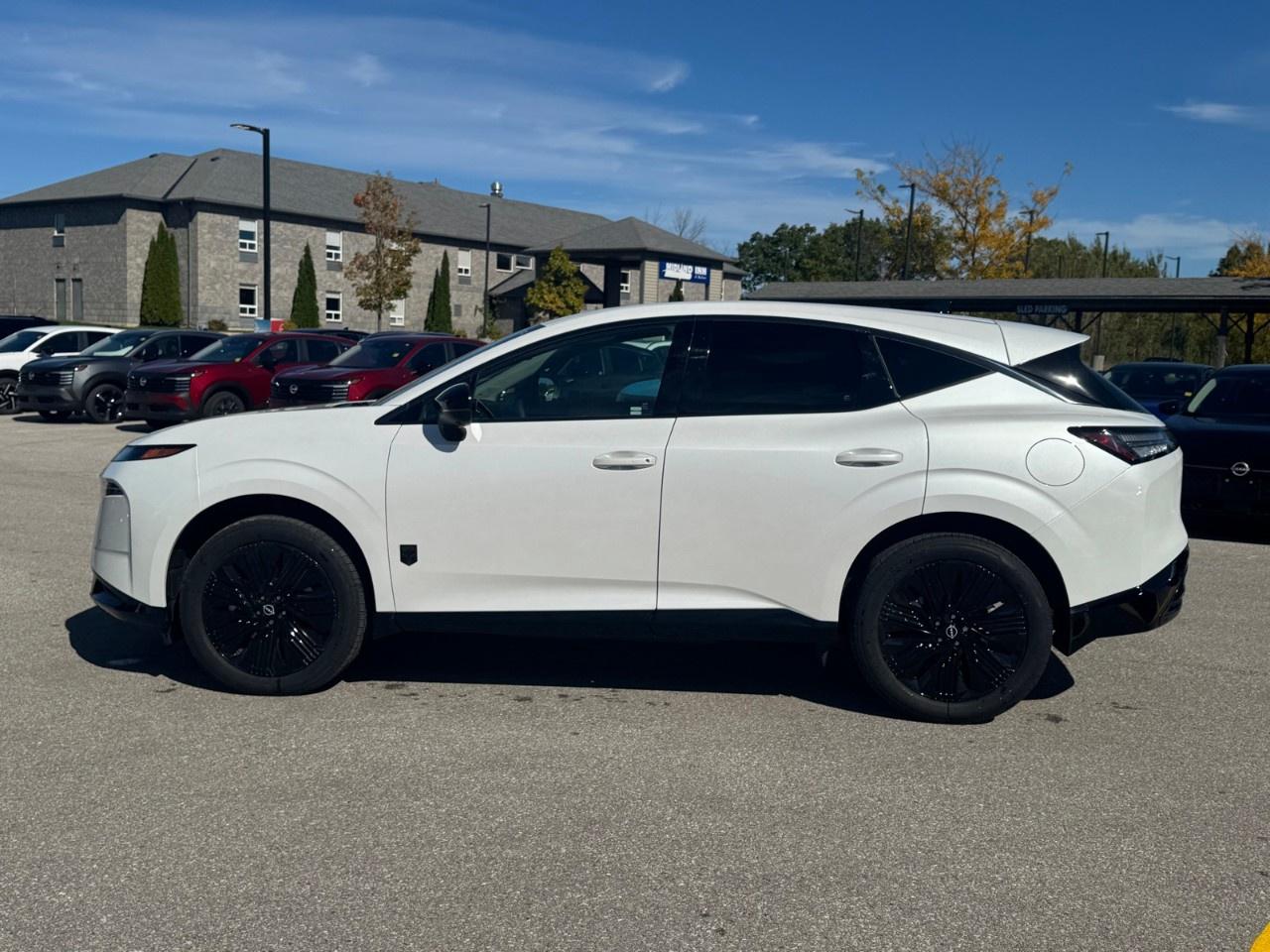 2027 Nissan Murano Dark Armor AWD Photo