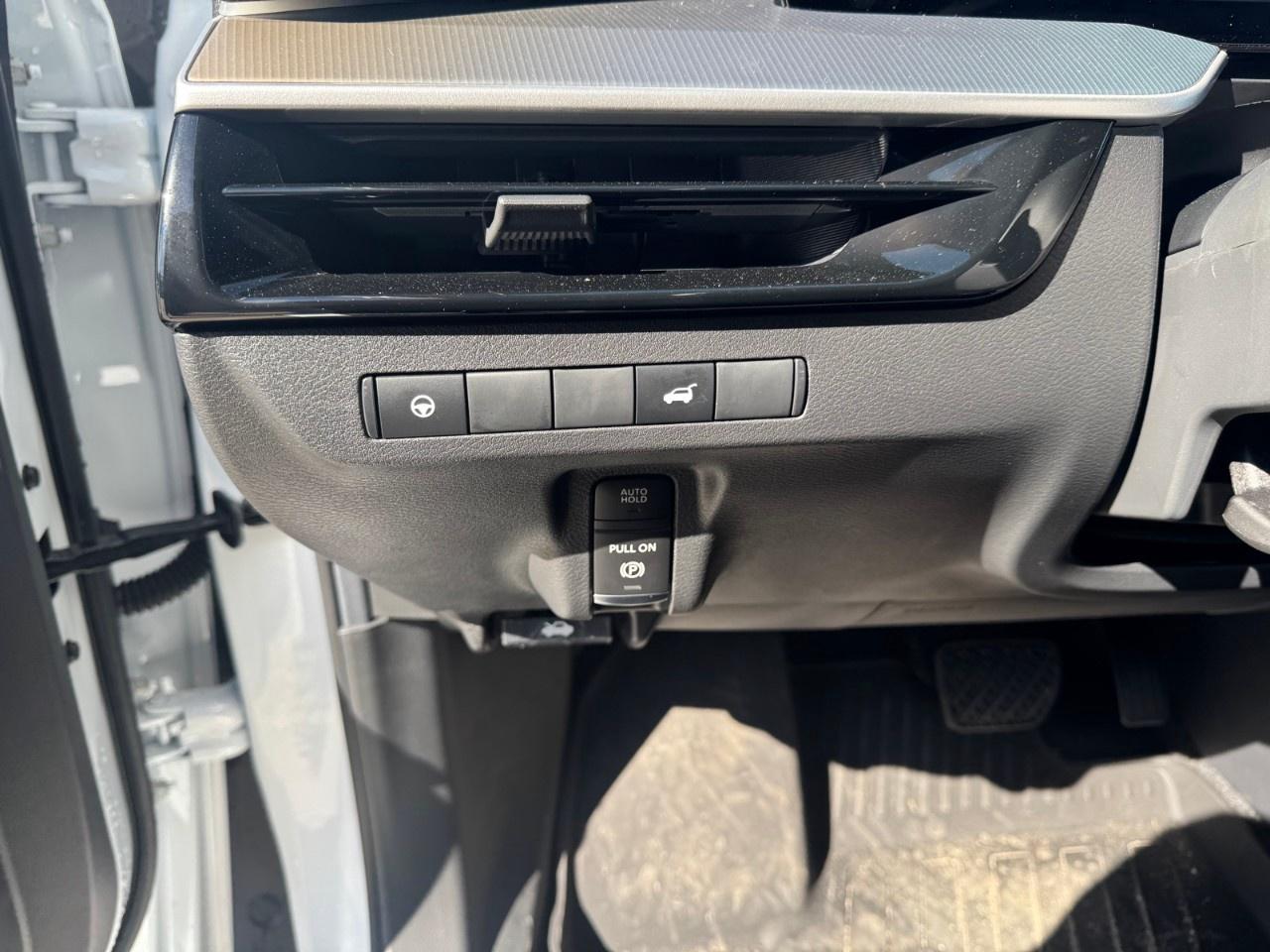2027 Nissan Murano Dark Armor AWD Photo