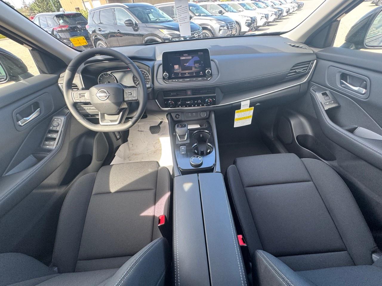 2026 Nissan Rogue AWD S Photo