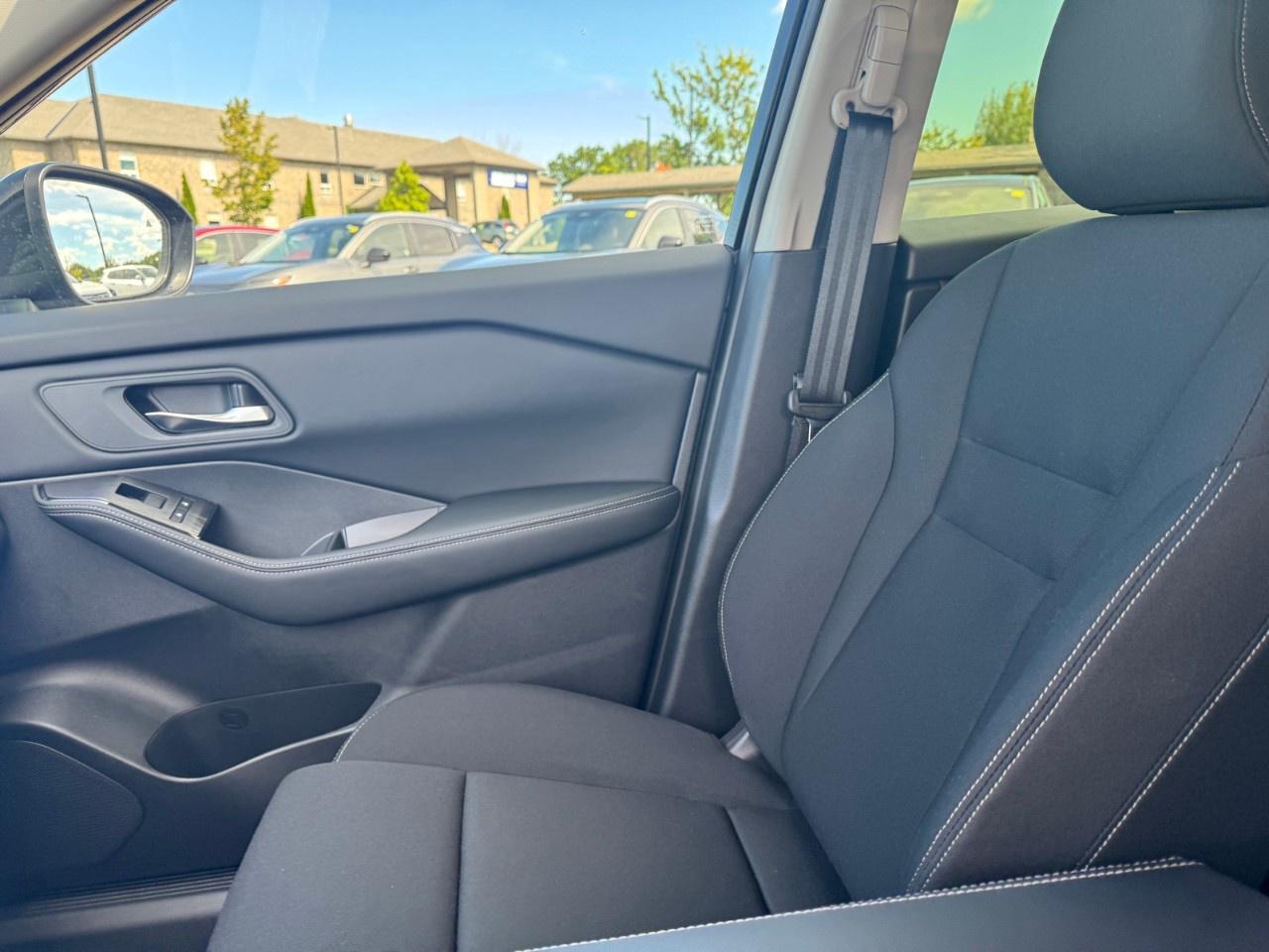 2026 Nissan Rogue AWD S Photo