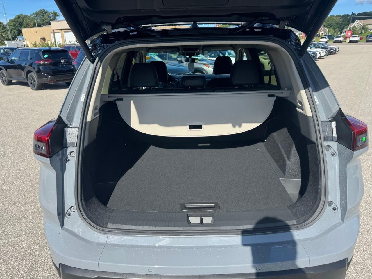 2026 Nissan Rogue AWD Rock Creek Photo