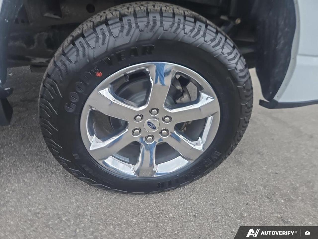 2023 Ford F-150 Lariat 5.0L V8 | MOONROOF | TOW MIRRORS | 502A Photo