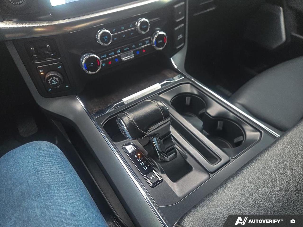 2023 Ford F-150 Lariat 5.0L V8 | MOONROOF | TOW MIRRORS | 502A Photo