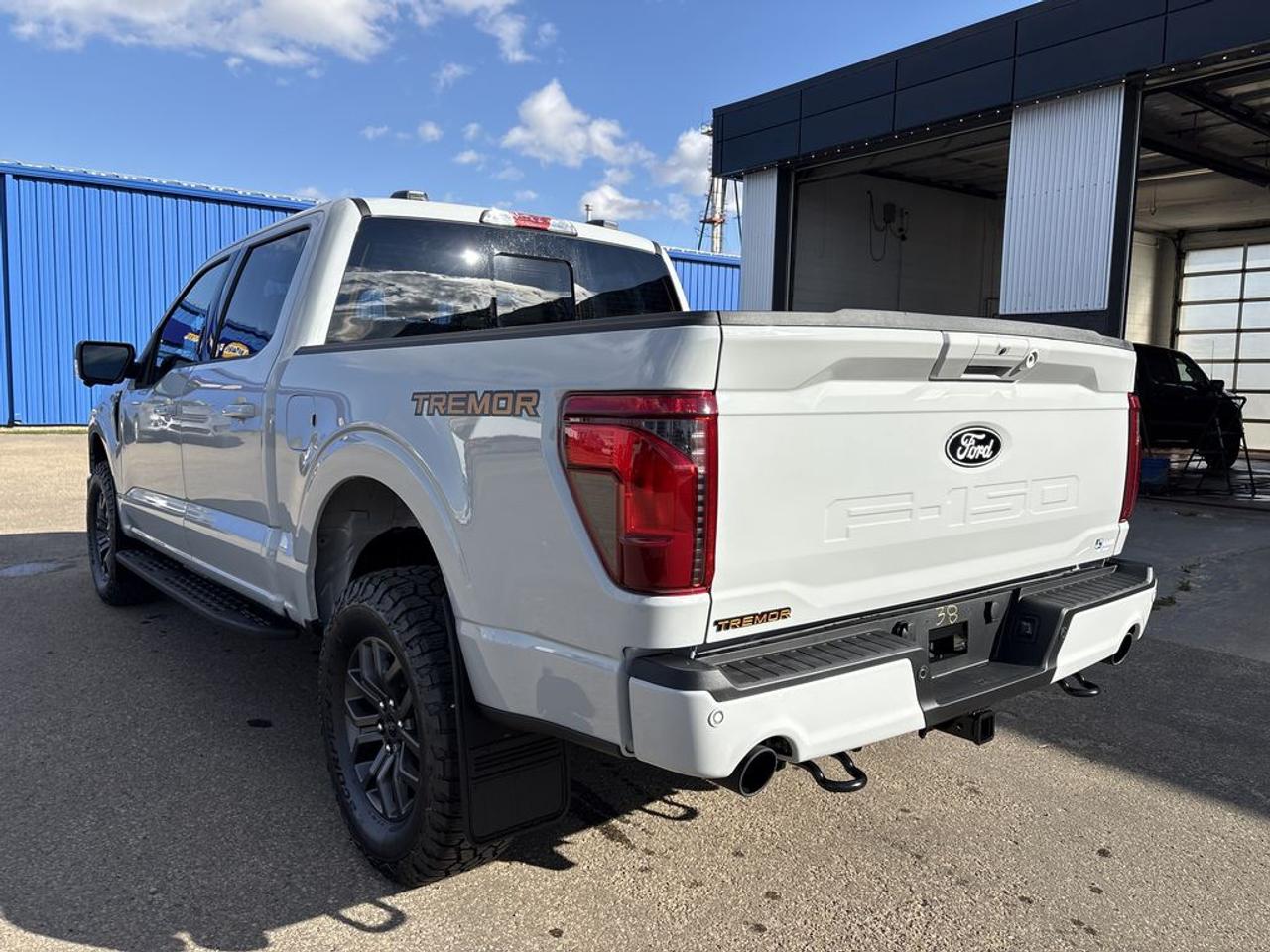2026 Ford F-150 TREMOR 5.5' Box 401A Photo4