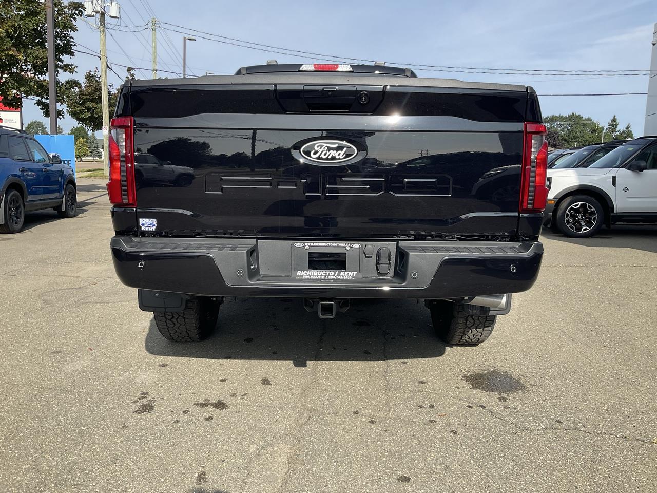 2026 Ford F-150 XLT Photo3