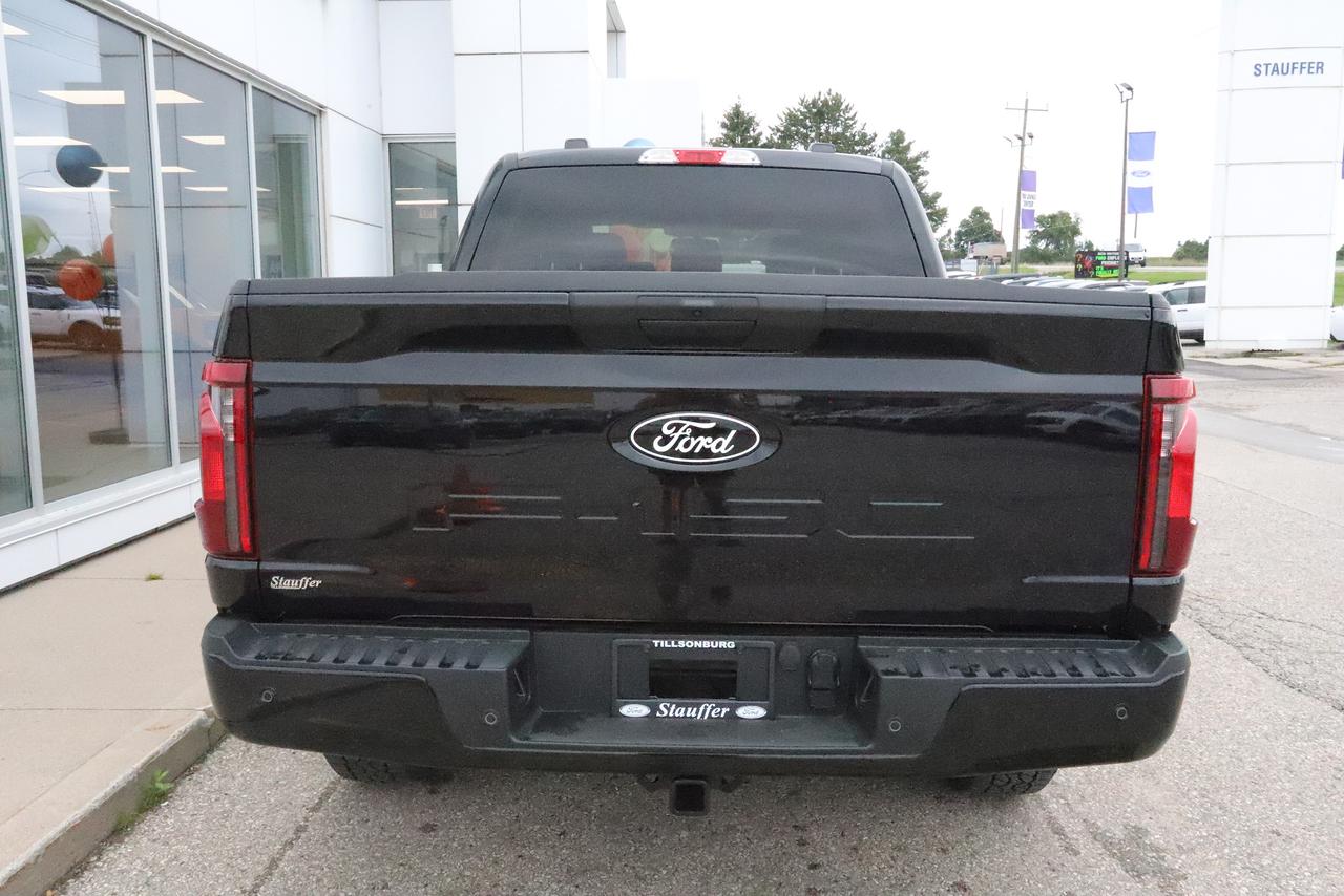 2026 Ford F-150 XLT 4WD SuperCrew 5.5' Box Photo4