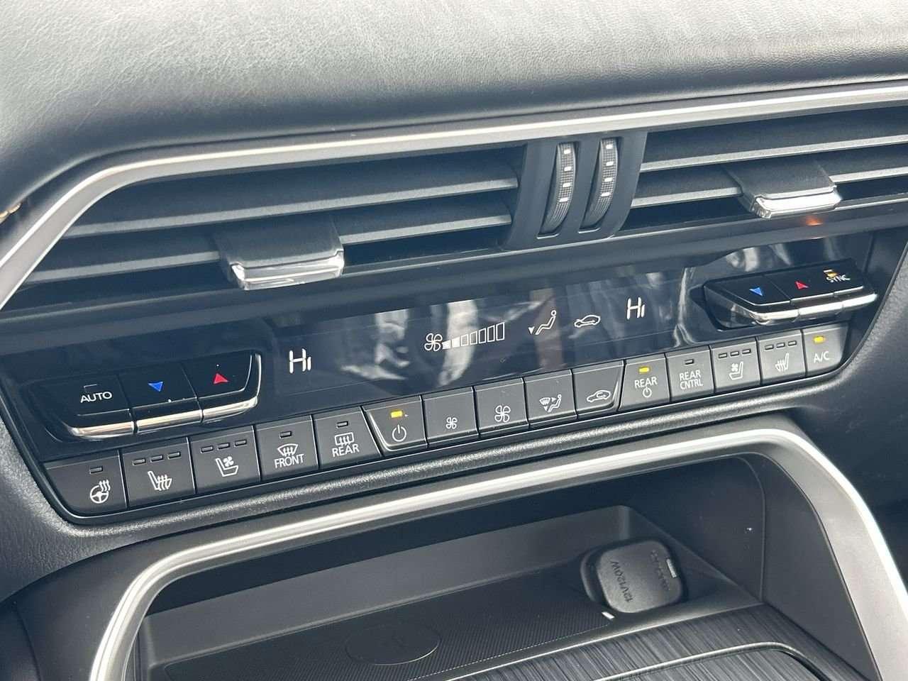 2026 Mazda CX-90 PHEV Signature 3 ROW PHEV | LOADED | ARISIAN RED Photo