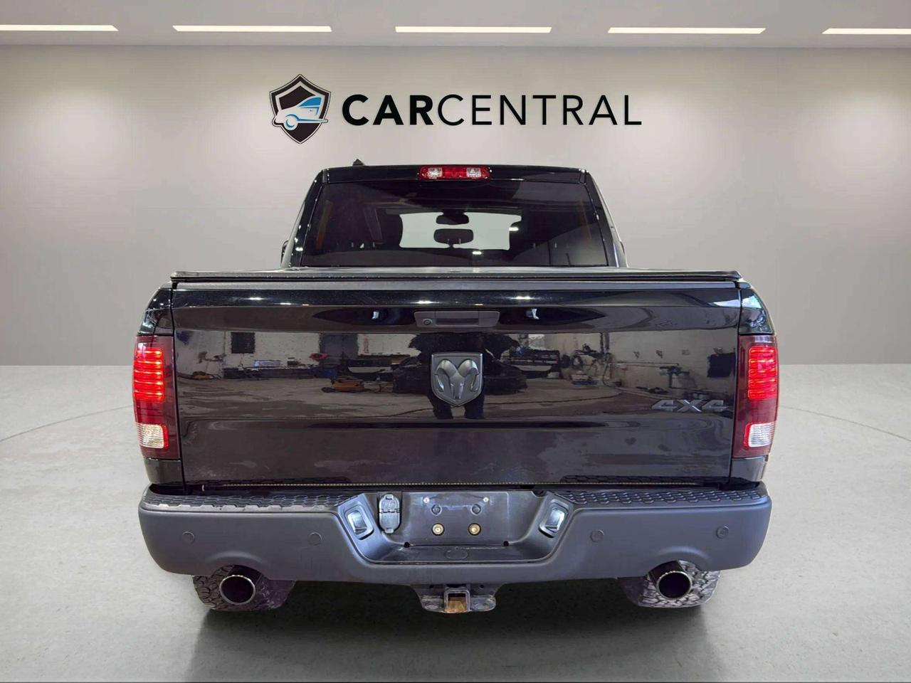 2022 RAM 1500 WARLOCK | CLEAN CARFAX | HEMI | TONNEAU| LOW KMS Photo3