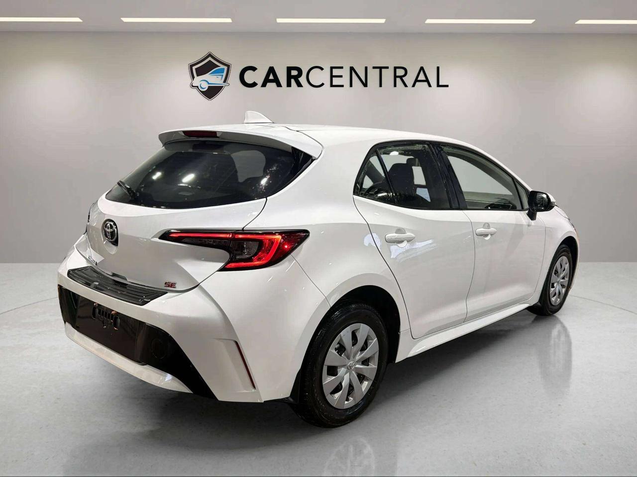 2025 Toyota Corolla SE | CLEAN CARFAX |CARPLAY|PUSH START| ADAP CRUISE Photo4