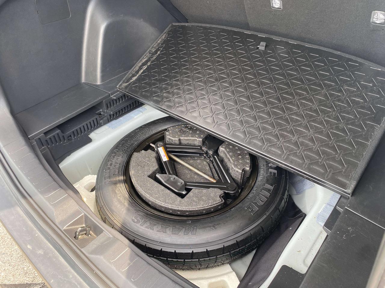 2023 Toyota RAV4 LE, CLEAN CARFAX, BACK UP CAMERA, AWD! - Photo #20