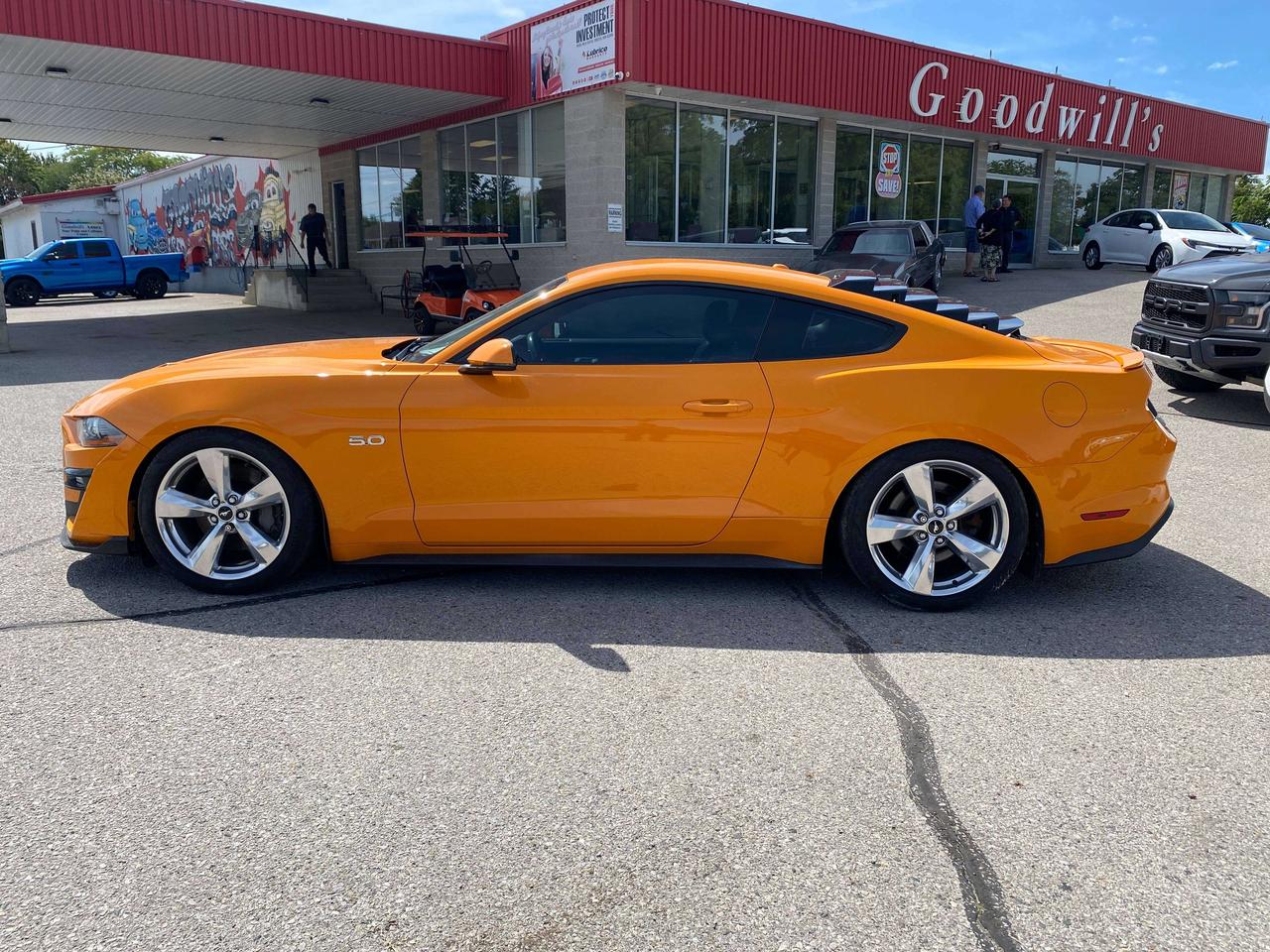 2018 Ford Mustang GT PREMIUM, HEATED LEATHER, REMOTE START! Photo