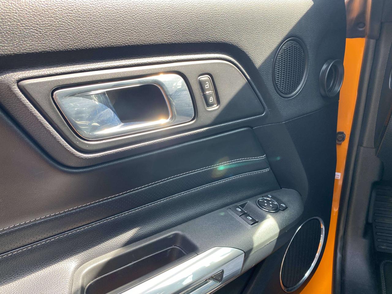 2018 Ford Mustang GT PREMIUM, HEATED LEATHER, REMOTE START! - Photo #13