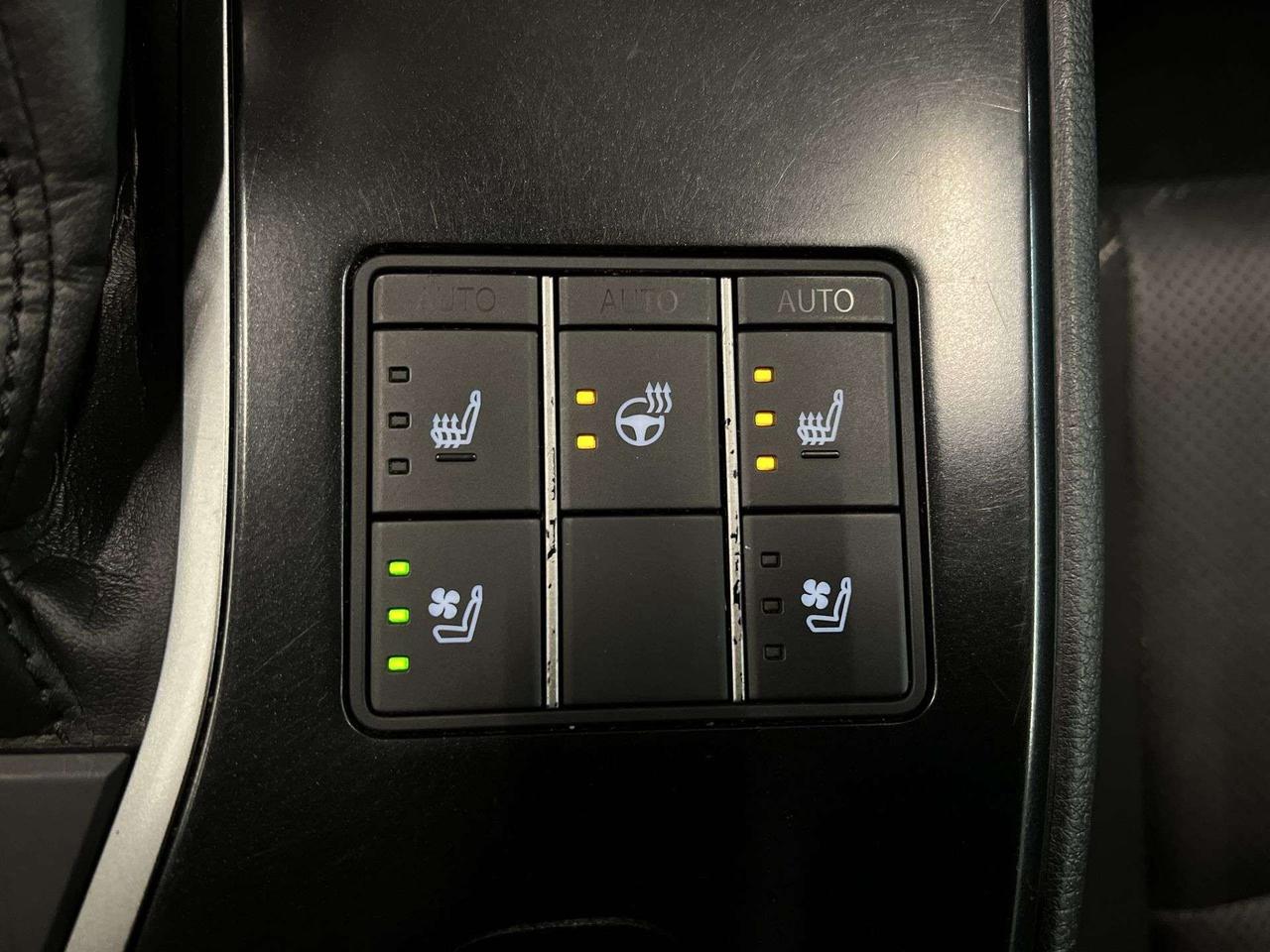 14700105.833084172
