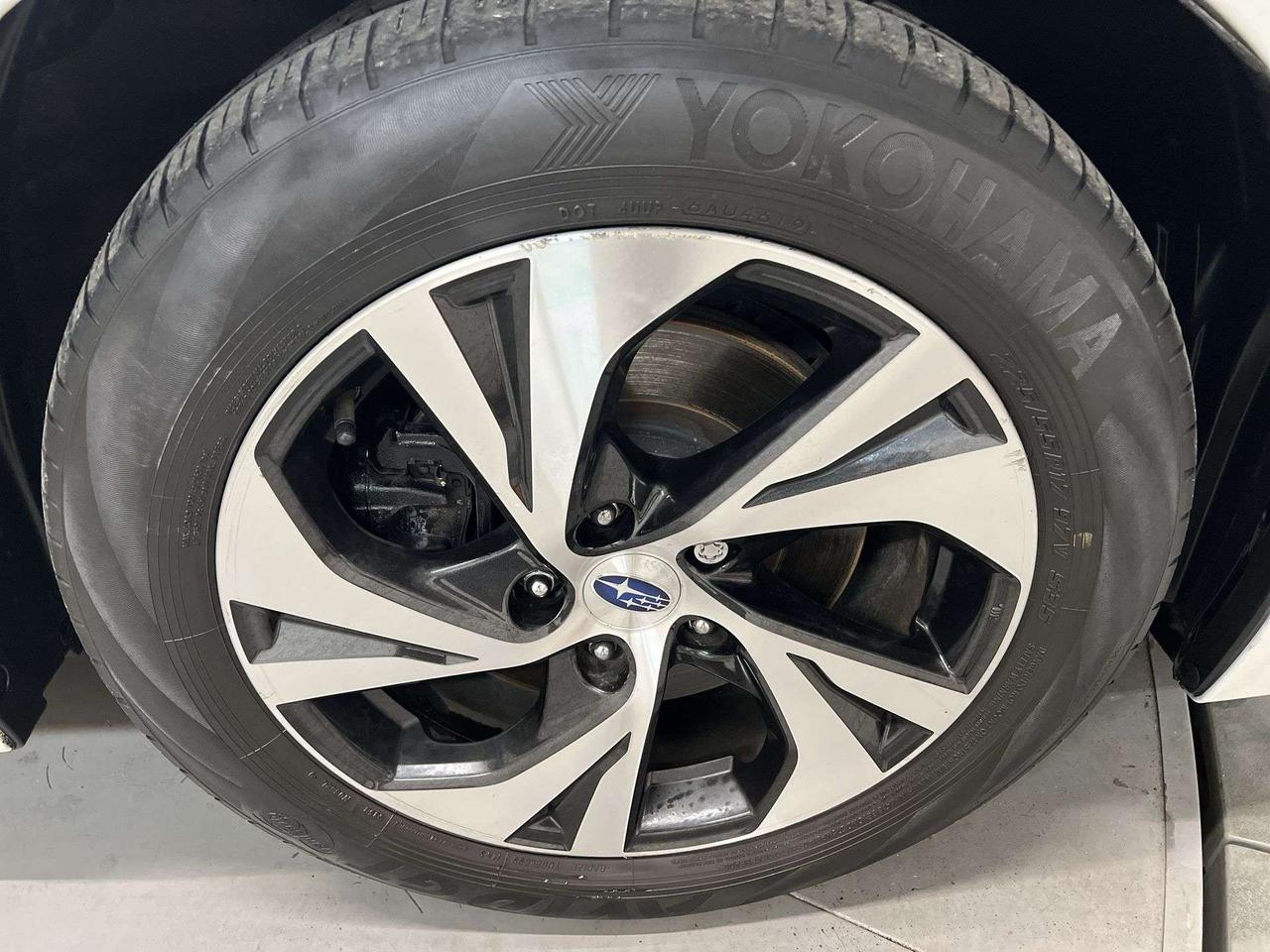 2020 Subaru Legacy TOURING AWD | SUNROOF | 11IN SCREEN | CARPLAY Photo