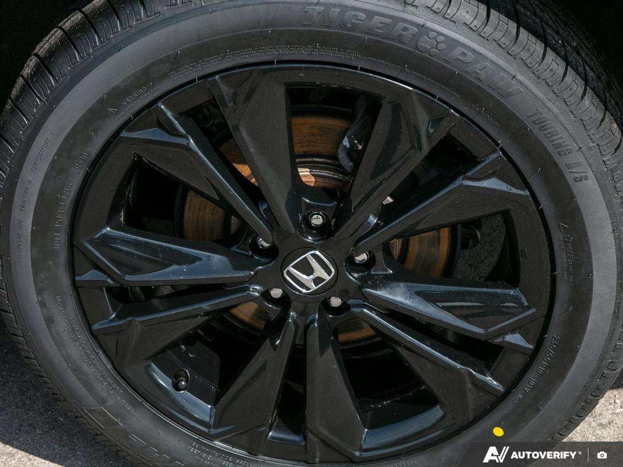 2024 Honda CR-V Touring Photo